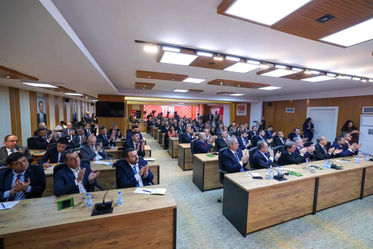 Dinçer Solmaz, İl Başkanları Toplantısına Katıldı