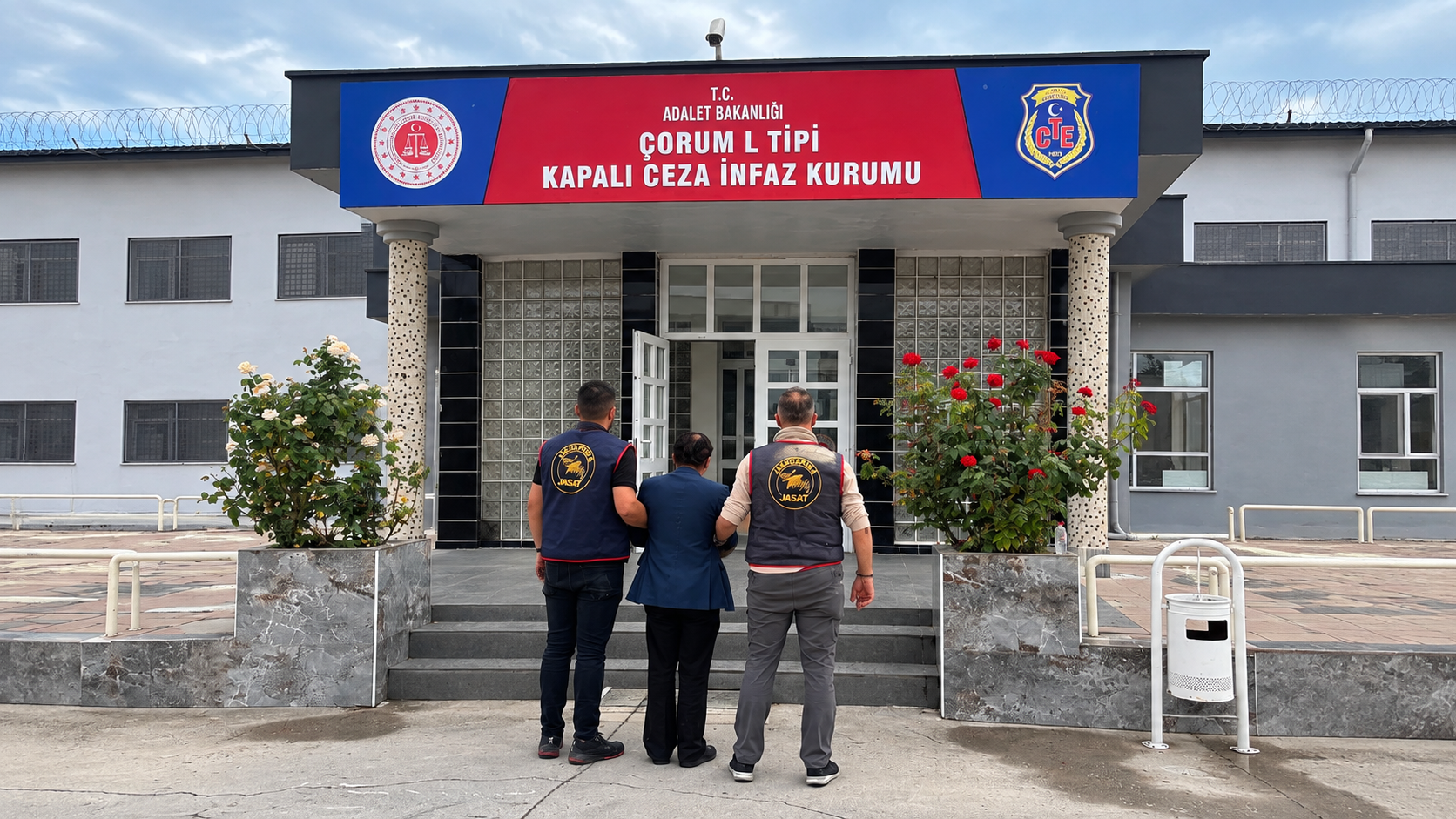 JASAT’TAN ÇORUM’DA ARANAN 16 ŞAHSA OPERASYON